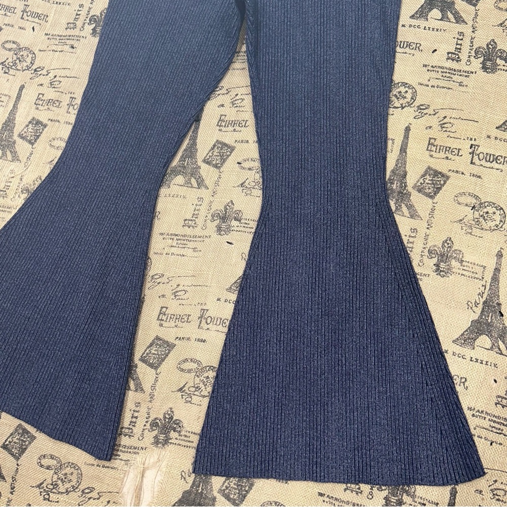 Anthropologie Pilcro Indigo Blue Sweater Ribbed Flare Sweatpants Size L - Picture 3 of 16